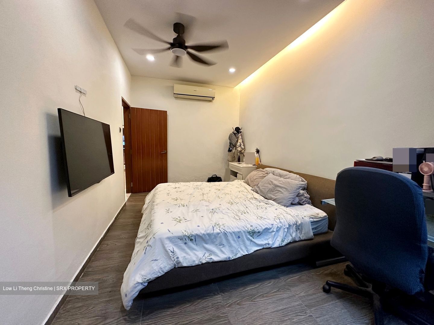 Lorong Kismis (D21), Terrace #605408211